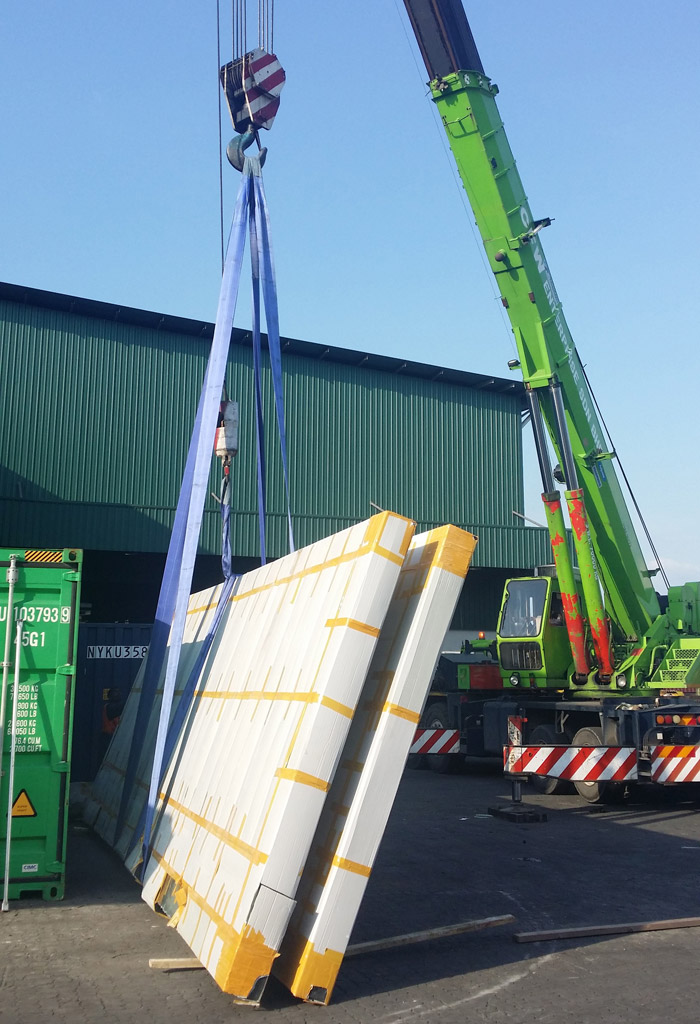 馬來(lái)西亞吉隆坡凌云閣空中泳池480萬(wàn)施工中一